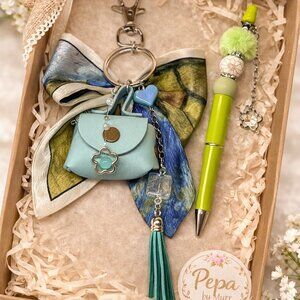 Mint Handbag Keychain & Green Decorative Pen Gift Set – Handmade & Ready to Gift